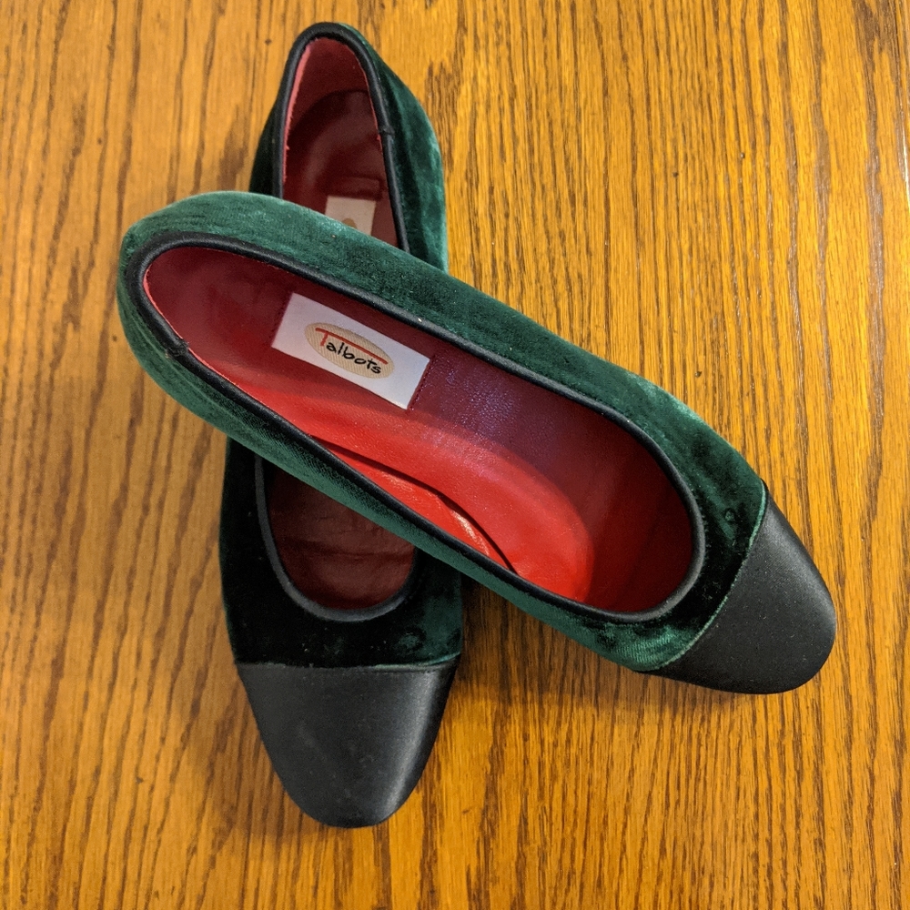 Green Velvet Flats